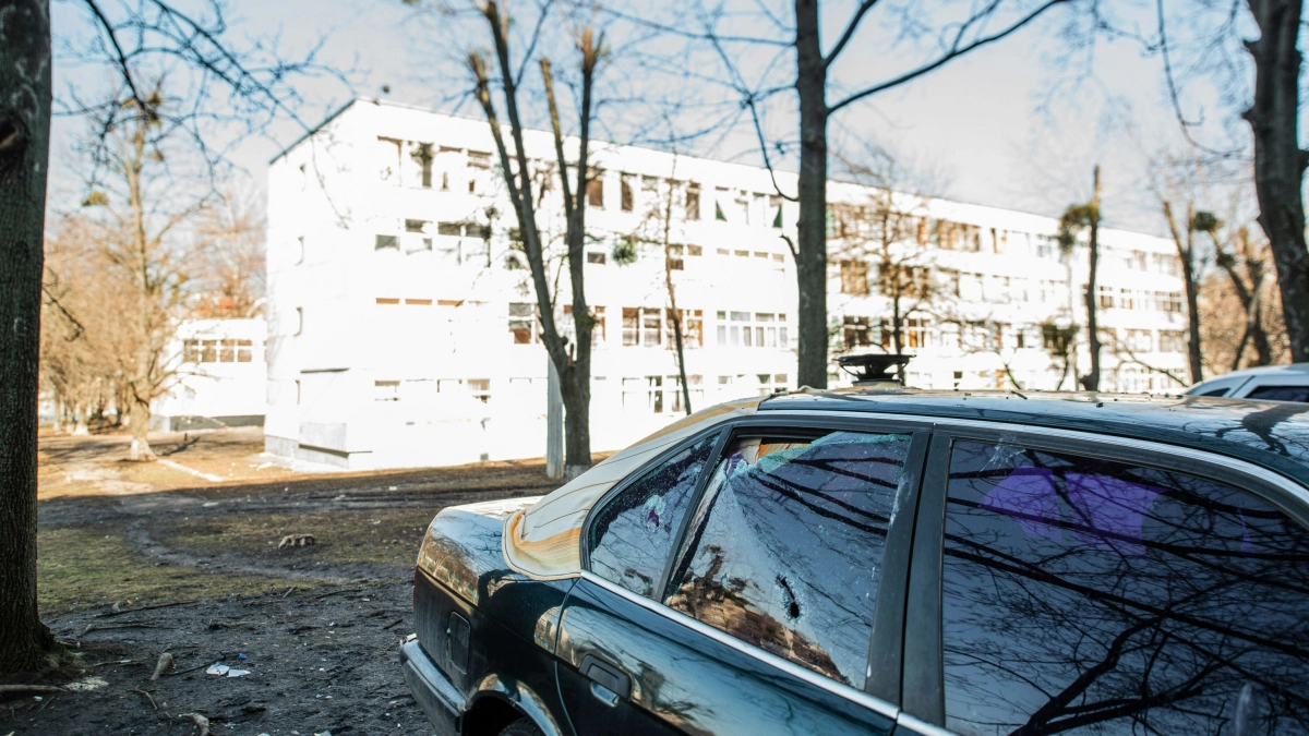 Как защитить автомобиль от солнца: что реально работает, а что — просто деньги на ветер