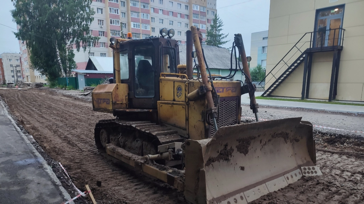 В Коми продают изношенную дорожную технику и автомобили