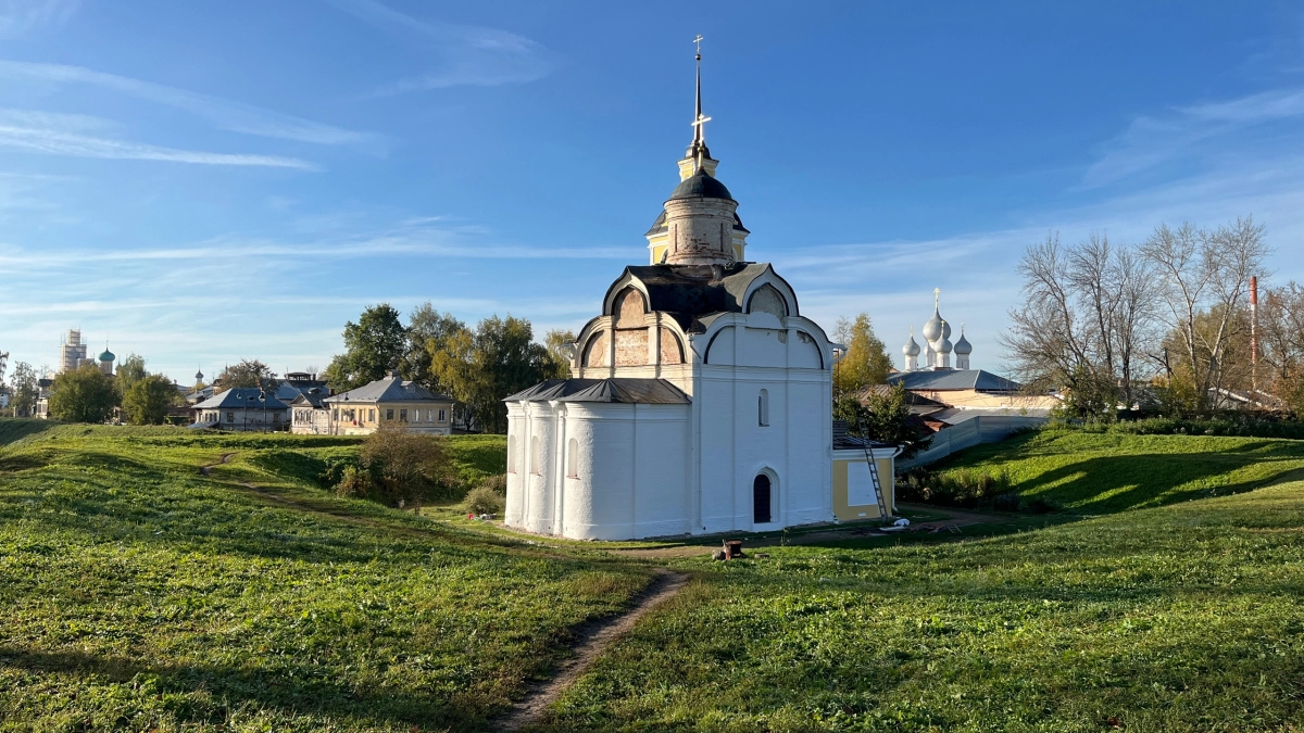 Город, основанный в 1152 году: старинные храмы и земляные валы древнего кремля – что посмотреть