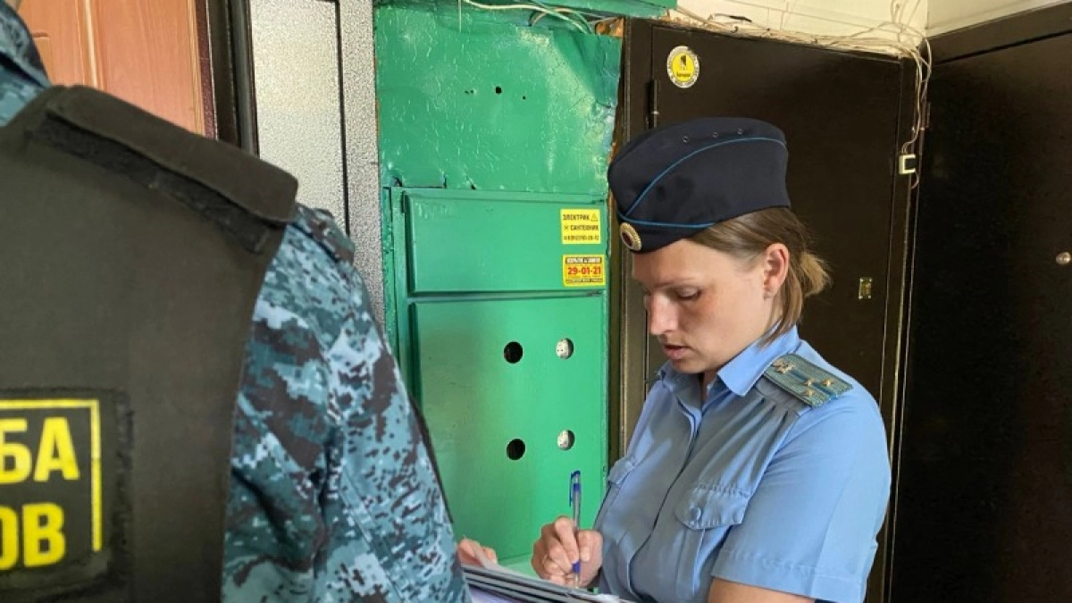Судебные приставы в Коми взыскали более 40 миллионов рублей алиментов в ходе рейдов