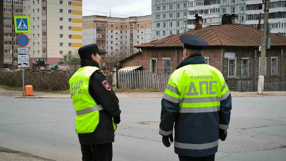 В Коми водитель "ВАЗа" погиб в жестком столкновении с опорой ЛЭП