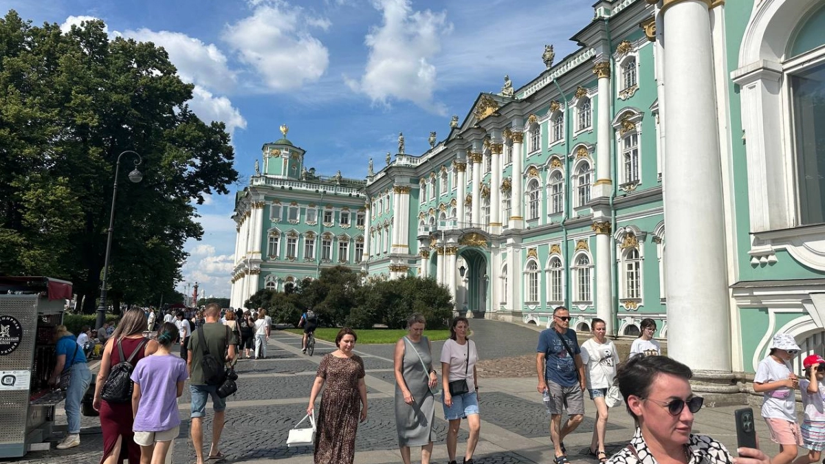 Самый комфортный город для жизни в России: потрясающие пейзажи, чистые улицы и море рядом