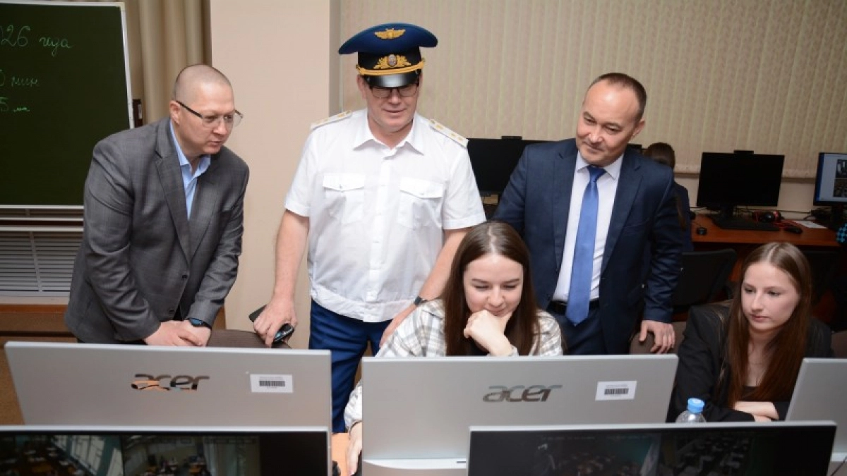 Прокурор Коми Николай Егоров оценил систему видеонаблюдения на ЕГЭ в школах республики