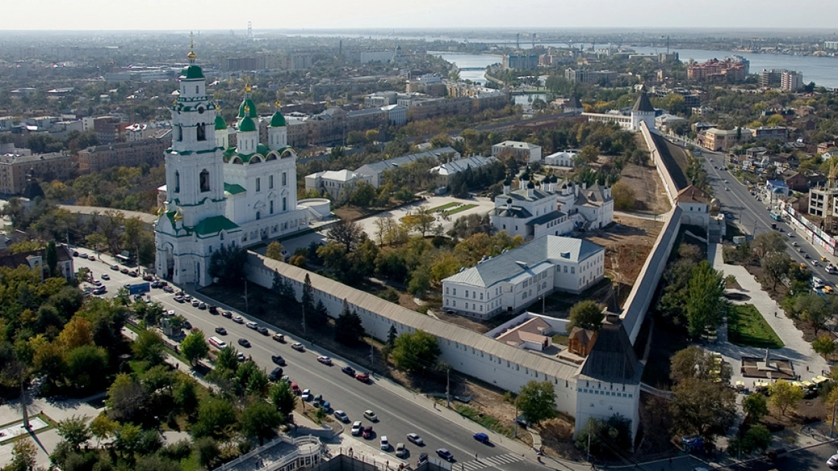 Город, основанный в 1395 году: кремль на Волге и колыбель ханских золотых ворот — что в нём посмотреть