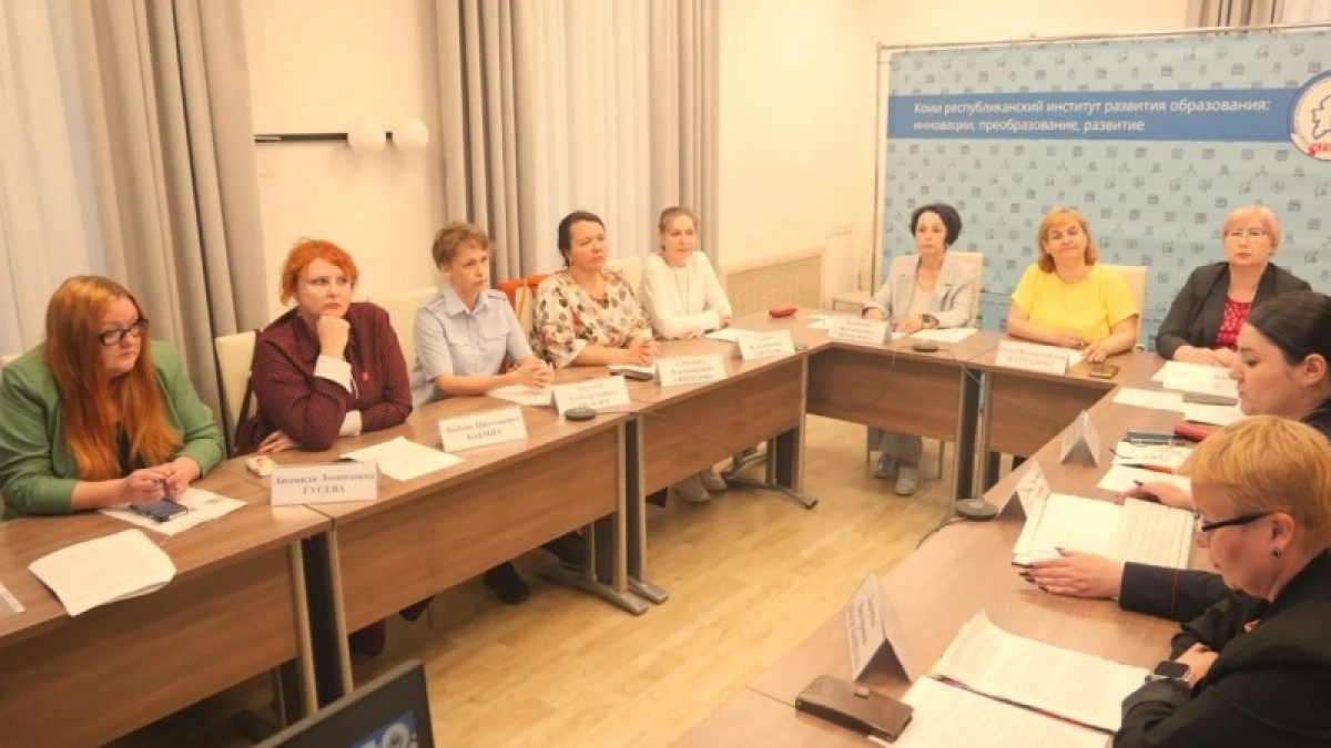 В Коми родителей научили распознавать признаки опасного поведения подростков