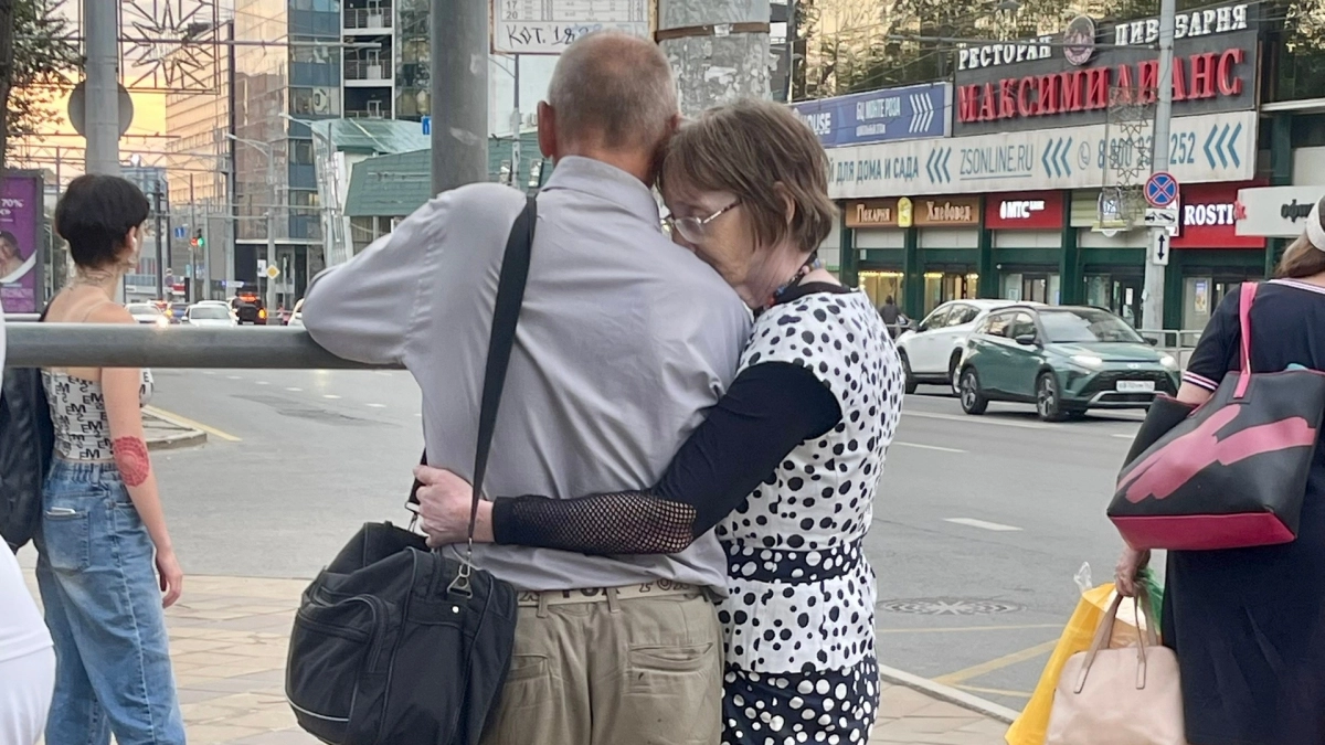 После 60 самое важное — не дети и не внуки: с кем жить, чтобы не стать «удобной бабушкой» и не потерять себя