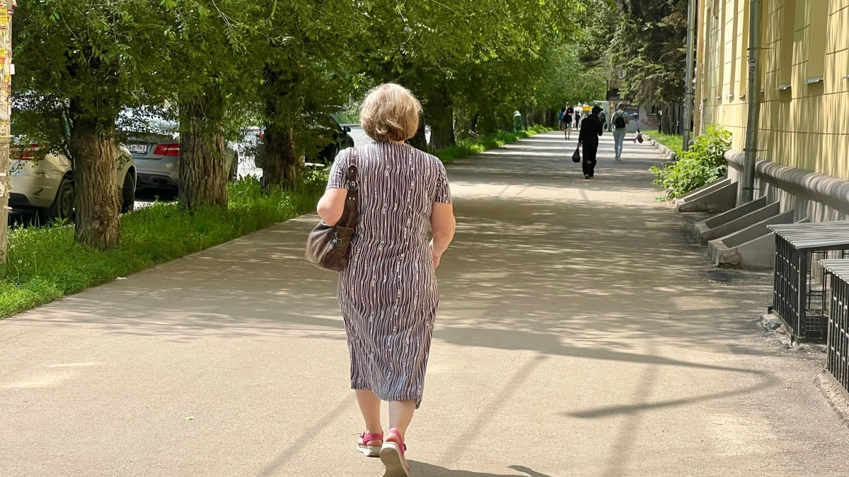 Лев Толстой понял это ещё в молодости — а многие задумываются только после 50: простая мысль, которая возвращает смысл жизни