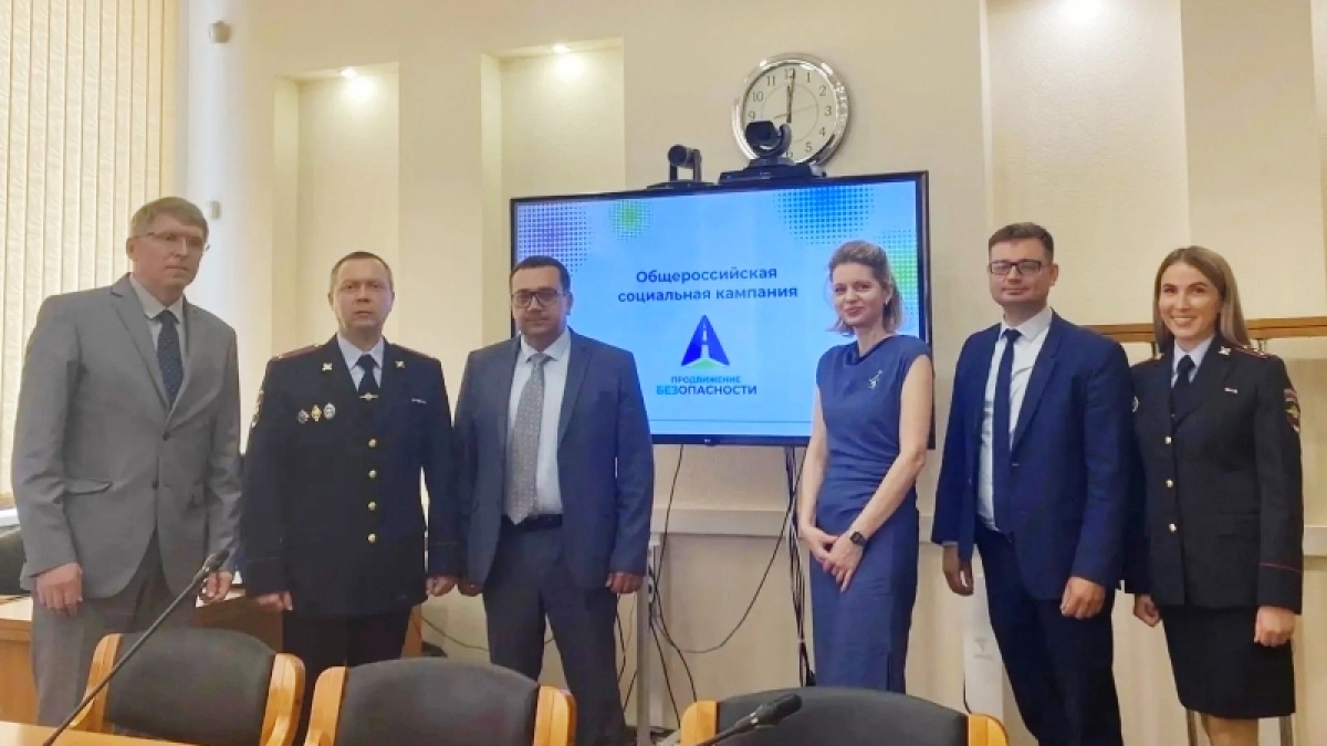 В Коми стартовала кампания по снижению аварийности на перекрестках