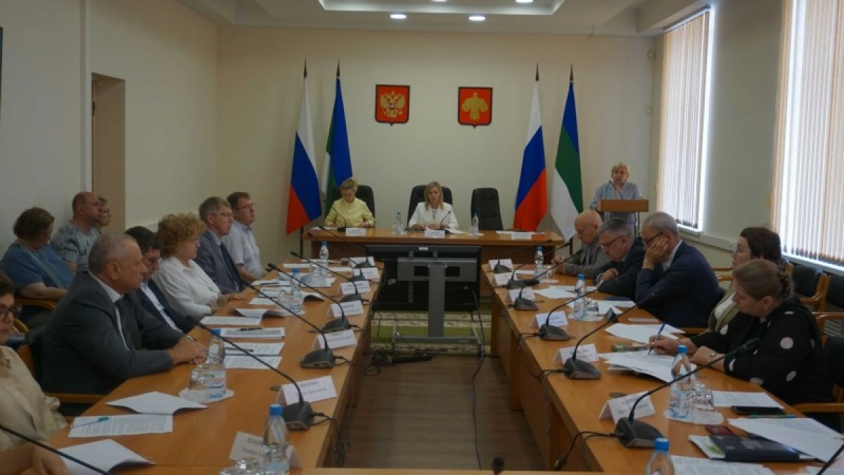 В Коми модернизируют больницы и закупают медоборудование