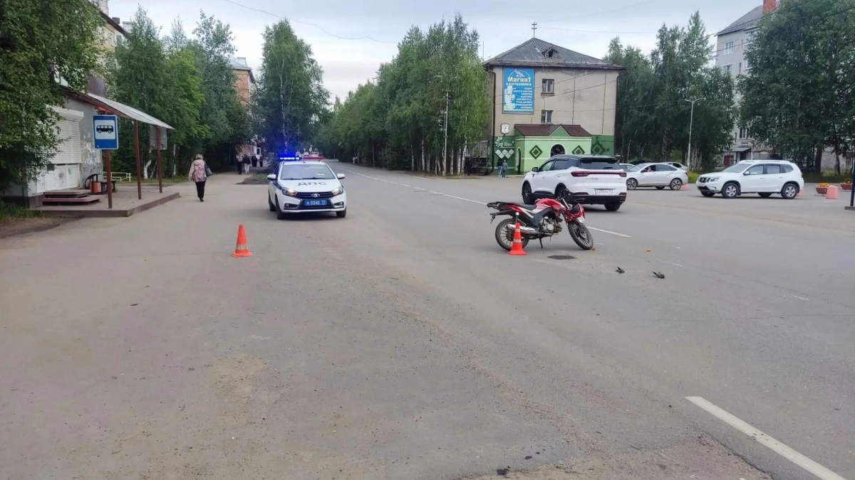 В Коми двое несовершеннолетних пострадали в ДТП с питбайком