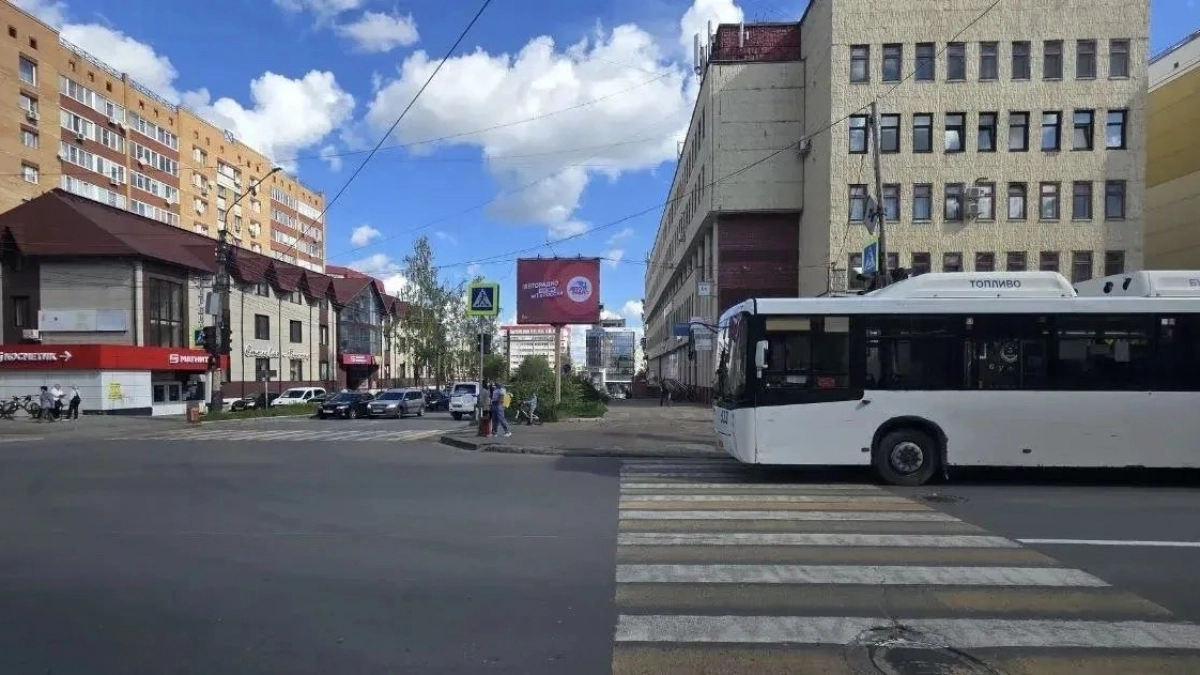 В Коми пассажирка автобуса пострадала после экстренного торможения