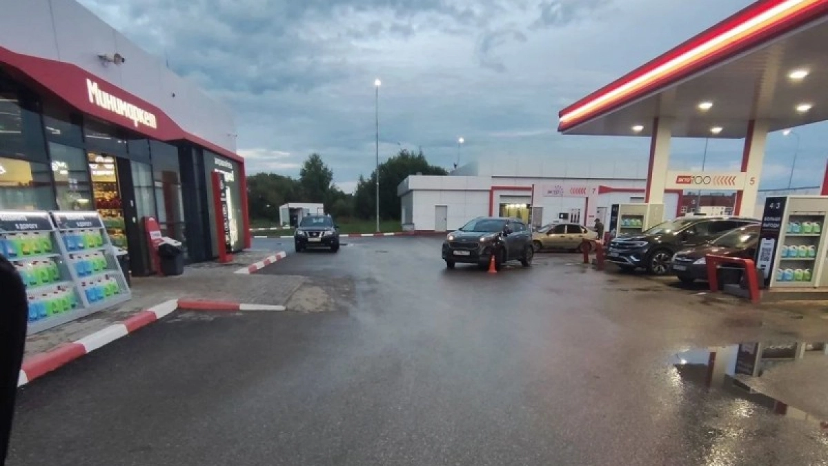 В Коми водитель Kia Sportage сбила пешехода на АЗС