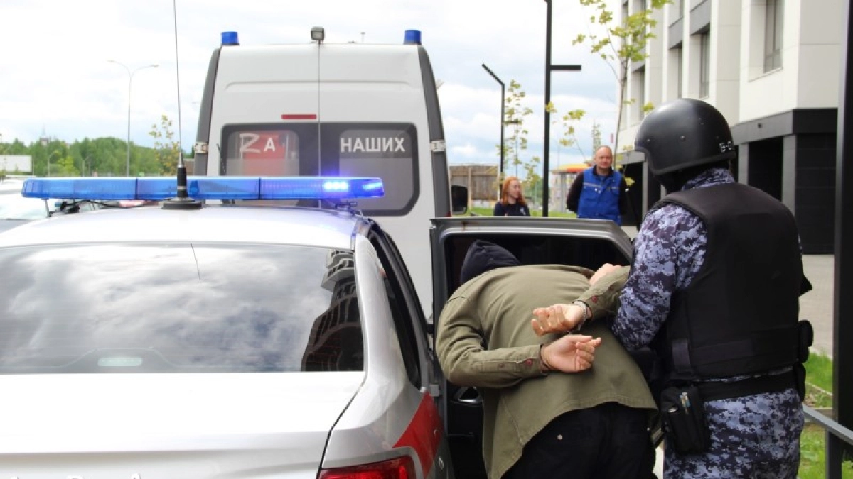 В Коми пациент напал на бригаду скорой помощи