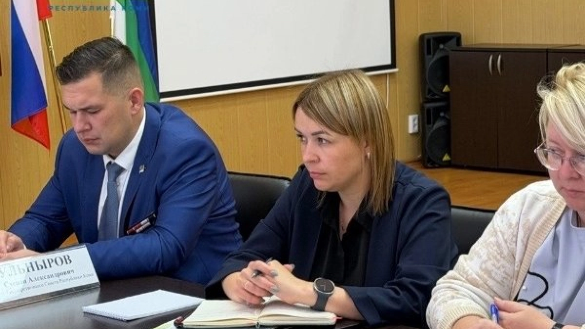 Министр финансов Коми потребовал сбалансировать бюджет одного из районов без новых долгов