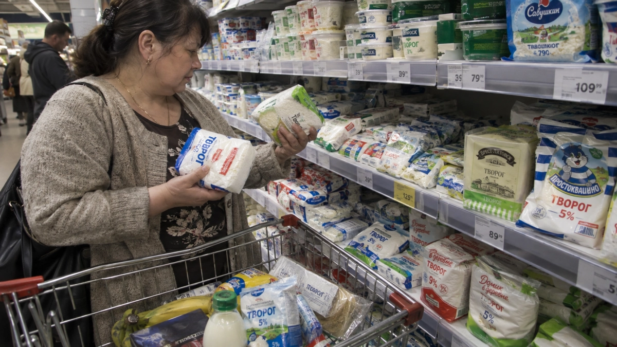 Надпись «protein» на твороге больше не впечатляет: Роскачество проверило 6 марок — за громкими этикетками нашлись нюансы