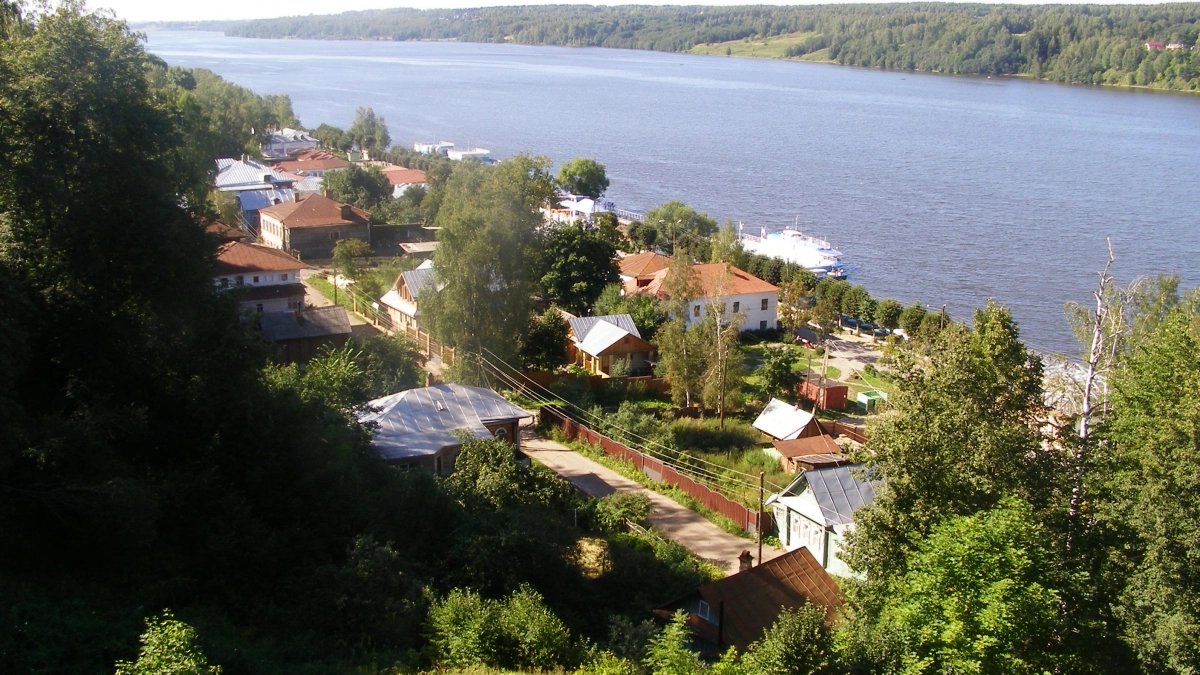 Вместо Италии — на Волгу: старинный город, который особенно хорош в октябре