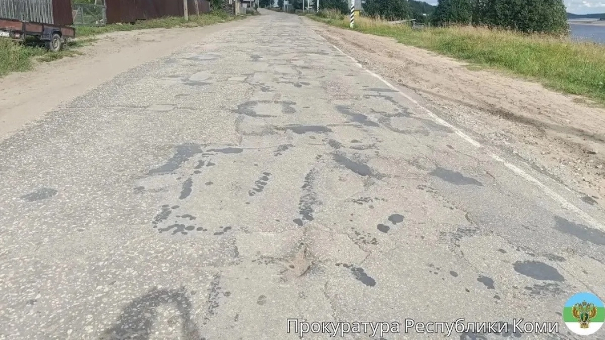 Жалоба жителя Коми помогла заасфальтировать километр дороги
