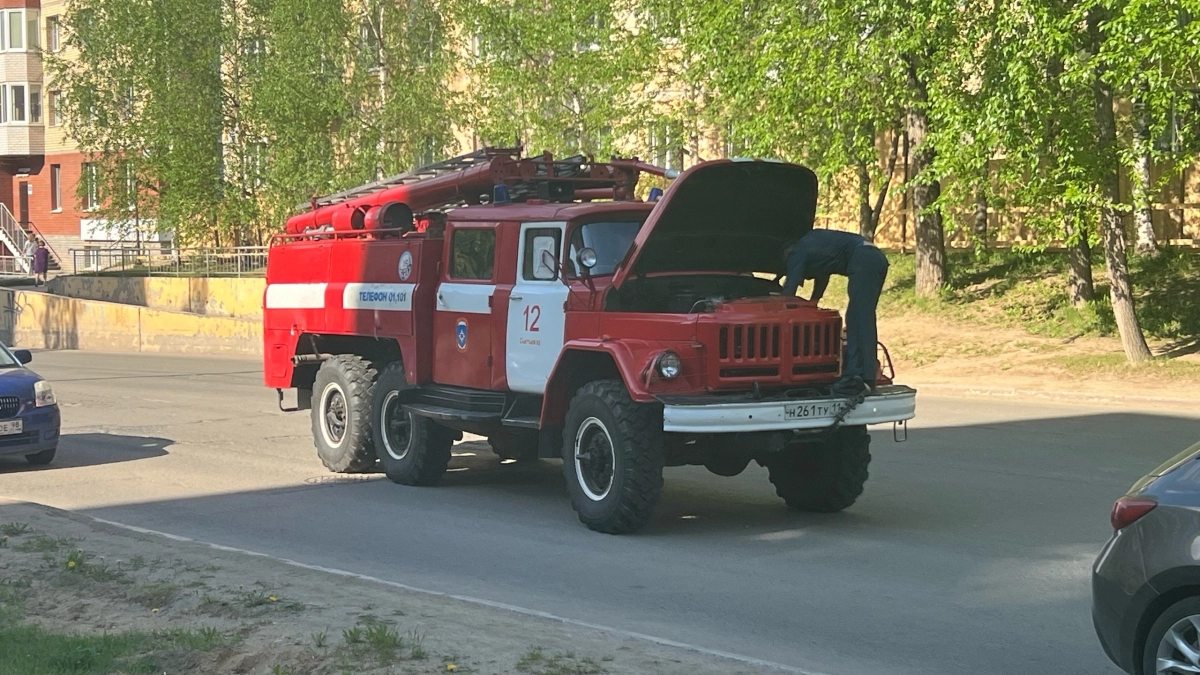 Под Ухтой 15 жильцов покинули дом из-за пожара в квартире