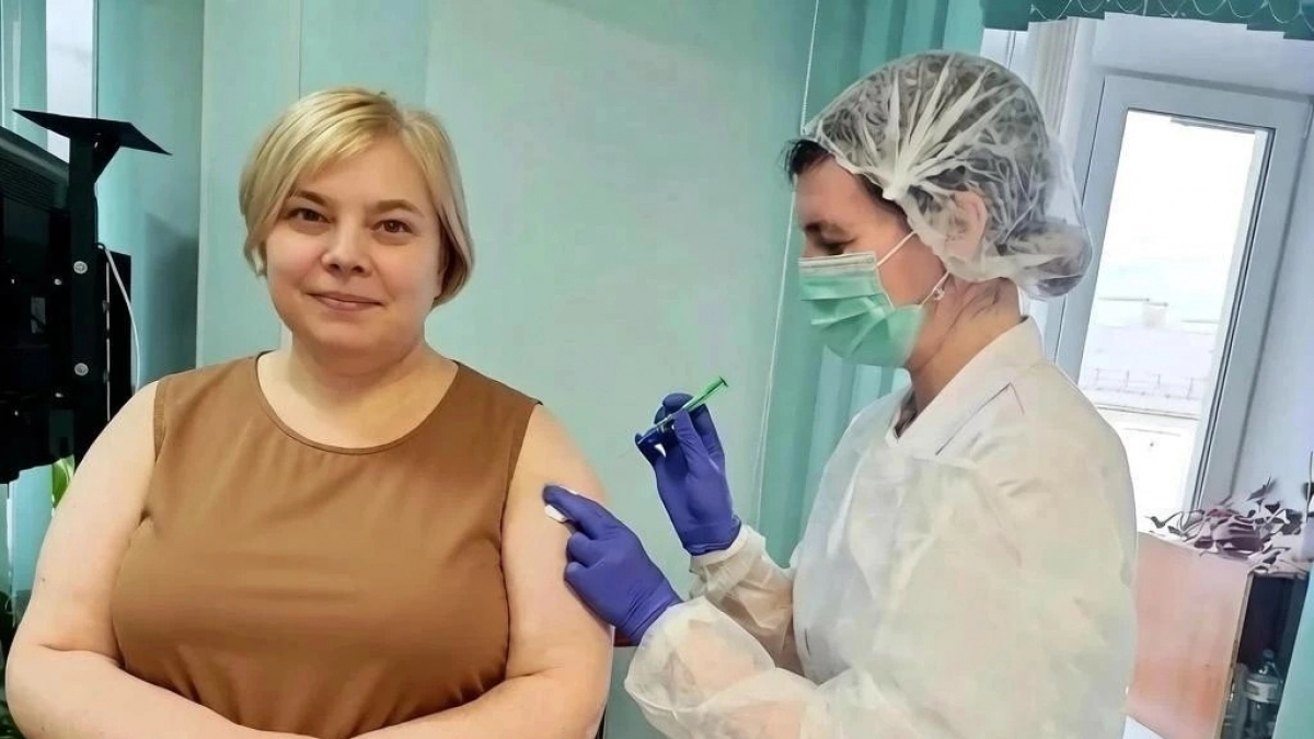 Министр здравоохранения Коми рассказала, что ежегодно делает прививку от гриппа