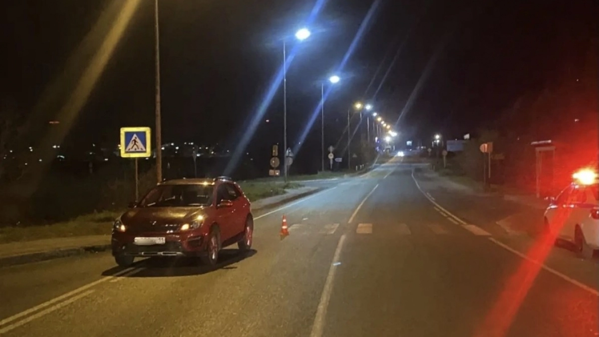 13-летний велосипедист попал под Kia Rio на «зебре» в Коми