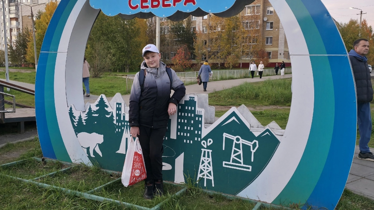 «В нашем городе такого нет»: в Ухте побывал мальчик-блогер из Воркуты, который копит на мечту без помощи родителей
