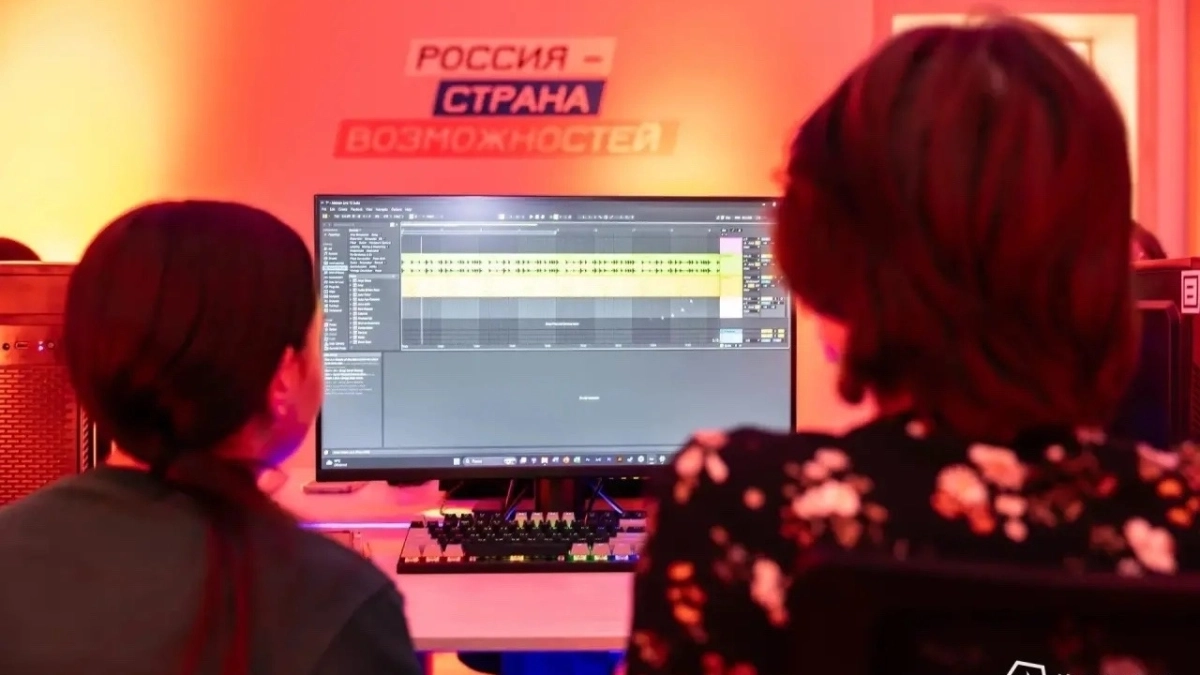 В столице Коми открыли бесплатную студию звукозаписи для молодёжи