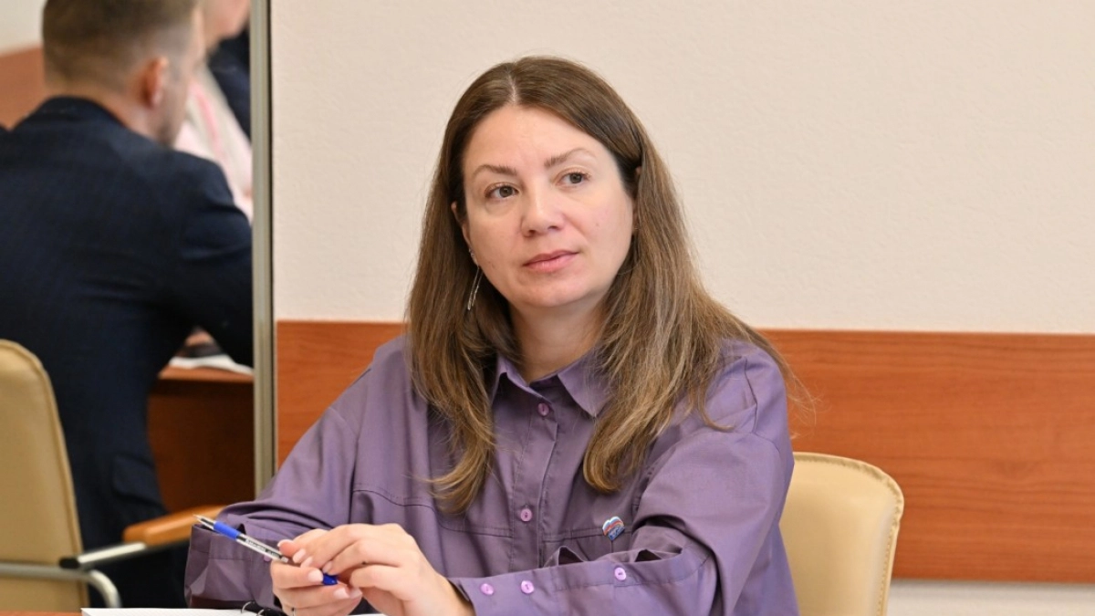 Замдиректора школы стала депутатом Госсовета Коми вместо избранного в Госдуму Станислава Кочева