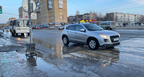С 25 апреля всех водителей начнут штрафовать за такой тип колес - кто первый в списке