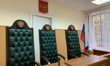 Ухтинец получил почти год принудительных работ за кражу автомобиля у знакомого